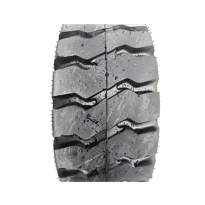 Retreaded OTR Tires 23.5-25
