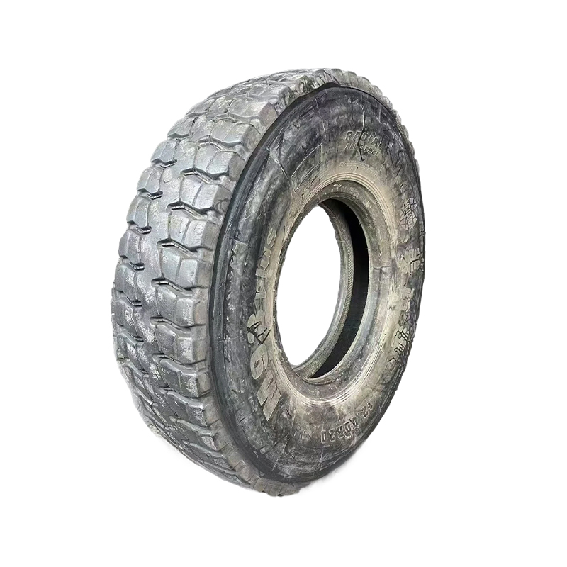 Retreaded Tire 1200R20 